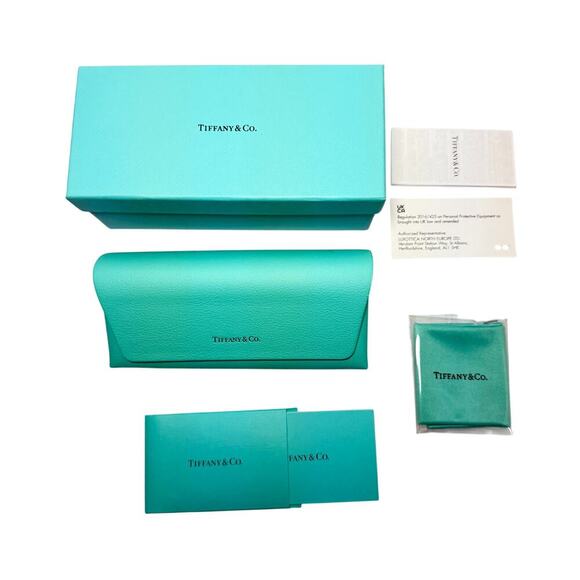 NEW Authentic Tiffany & Co Sunglasses Case with Box, Cloth, & Booklet - Picture 1 of 3